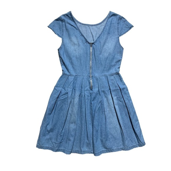 Women's Altar'd State Jean Dress with Crochet Details. Zipper back. Size Small. - Picture 2 of 10